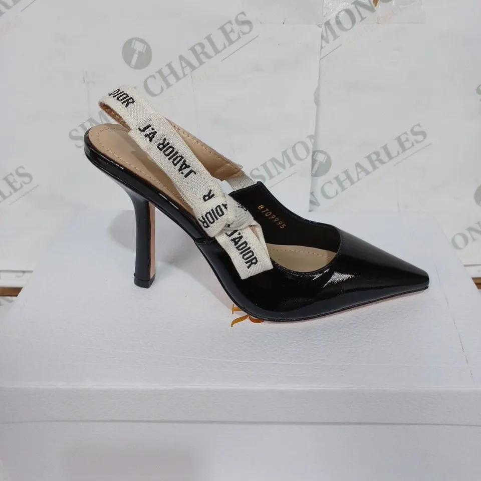 BOXED PAIR OF WOMEN'S DIOR JA'DIOR HIGH HEELS - BLACK / SIZE: 34D EU 