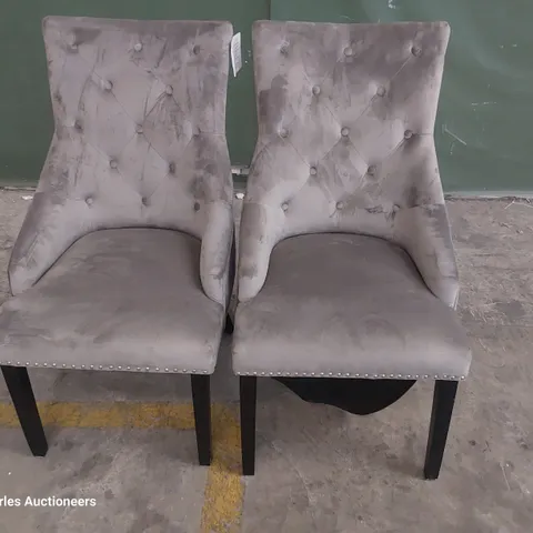 PAIR OF UPHOLSTERED BUTTONED RING BACK DINING CHAIRS GREY PLUSH FABRIC ON BLACK LEGS 