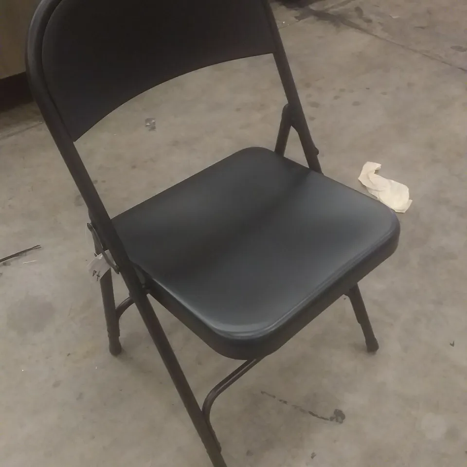 LASANA RETRO METAL FOLDING CHAIR BLACK