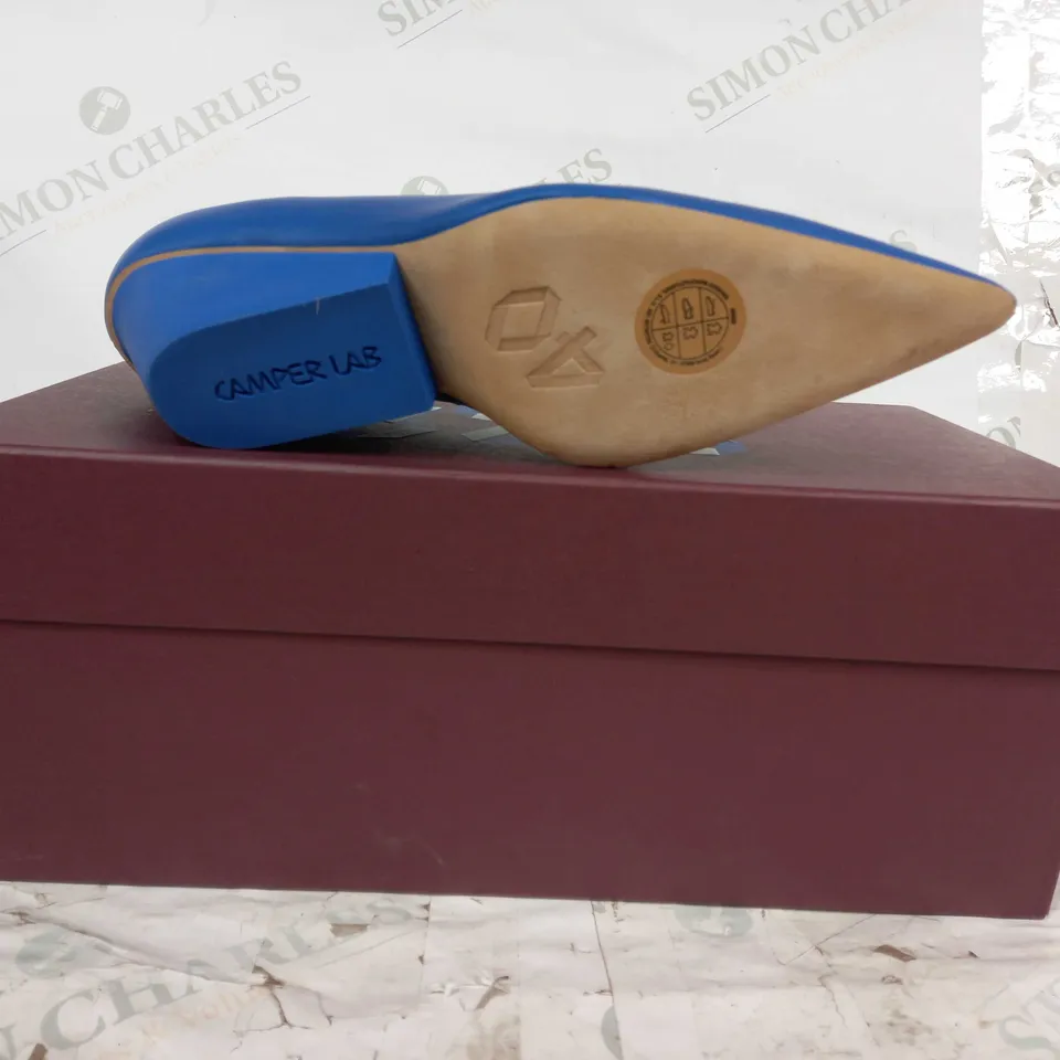 BOXED PAIR OF CAMPER LAB JUANITA CLOSED TOE WEDGE HEEL SHOES IN BLUE UK SIZE 7