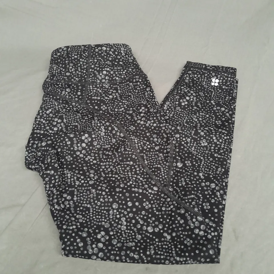 SWEATY BETTY POWER 7/8 WORKOUT LEGGINGS IN BLACK CELESTIAL DOT PRINT SIZE S