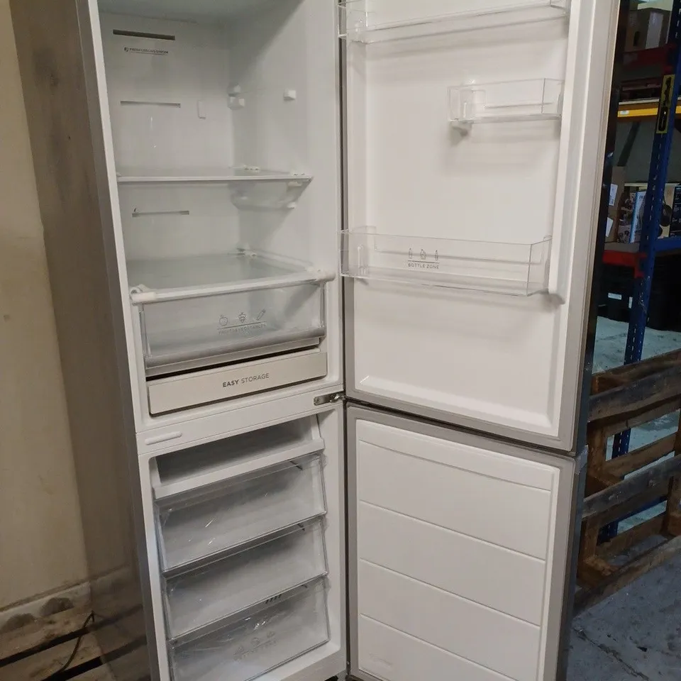 MIDEA 50/50 FREESTANDING FRIDGE FREEZER, 173L FRIDGE+100L FREEZER, 54.7CM WIDE, GREY (MDRB379FGF02)