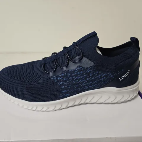 BOXED LOTUS GIRONA TRAINERS, NAVY - SIZE EU 42
