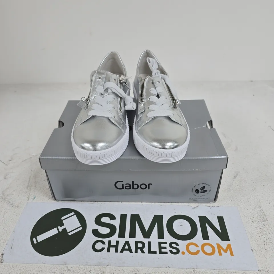BOXED PAIR OF GABOR WISDOM SILVER MET SHOES - SIZE 8