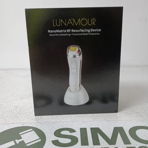 LUNA'MOUR NANOMATRIX RF RESURFACING DEVICE