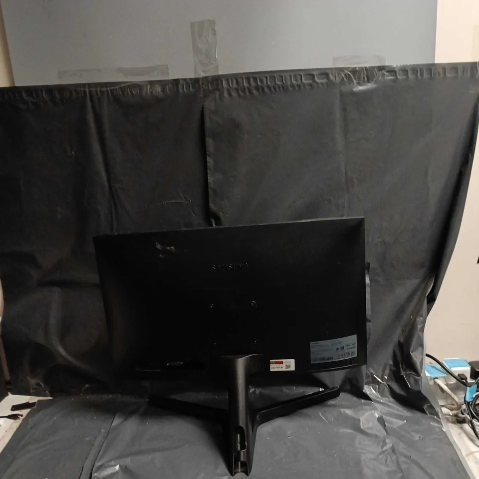 SAMSUNG S22R350FHU 22-INCH MONITOR – BLACK