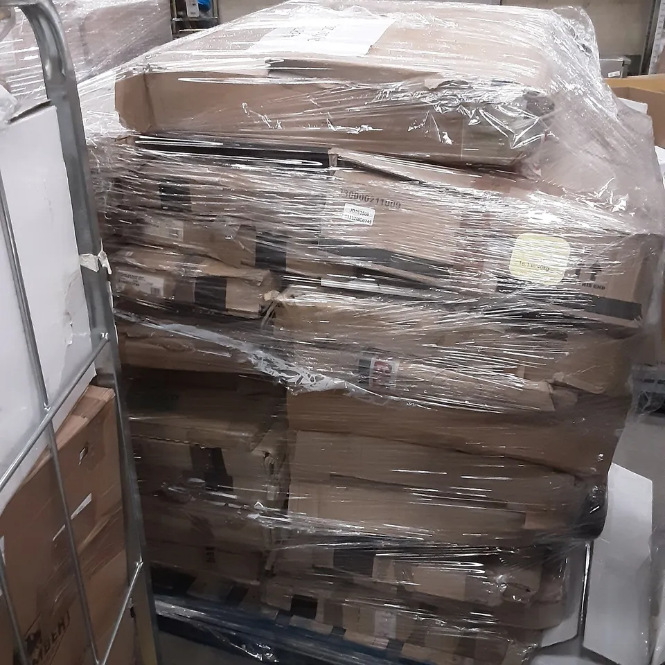 PALLET OF APPROXIMATELY 30 MIXED BATHROOM LED MIRRORS