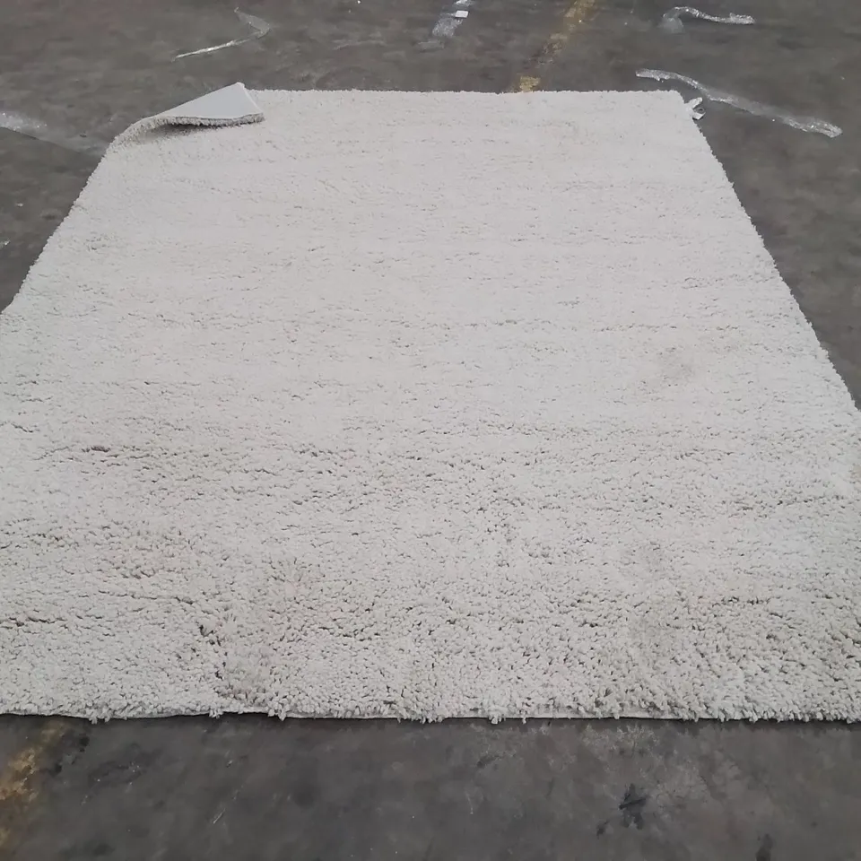 QUALITY DESIGNER AREA RUG - APPROXIMATELY 280X200CM