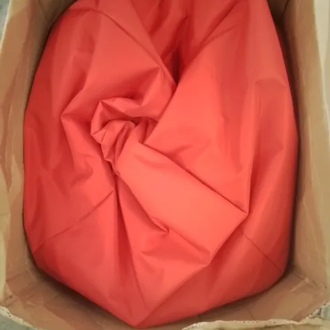 BOXED BEANBAG CHAIR AND LOUNGER IN RED