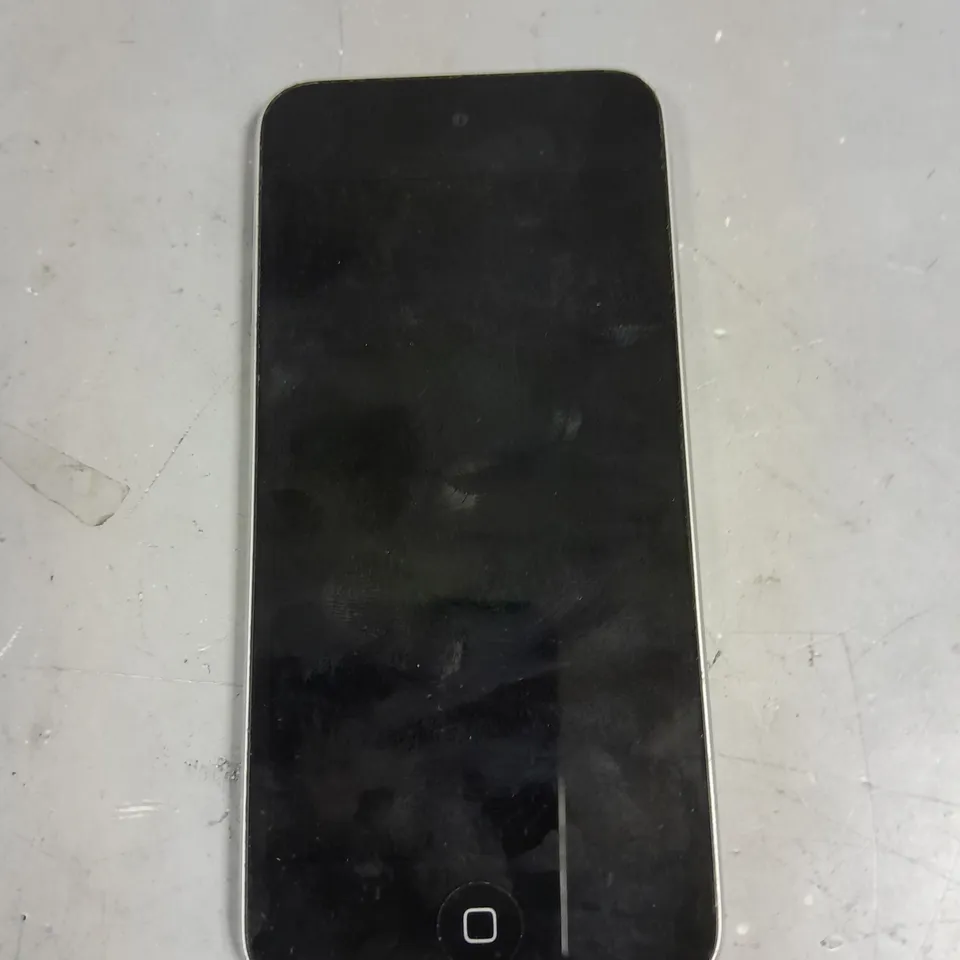 APPLE IPOD TOUCH 5TH GEN