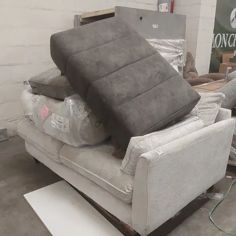 PALLET CONTAINING ASSORTED SOFA PARTS