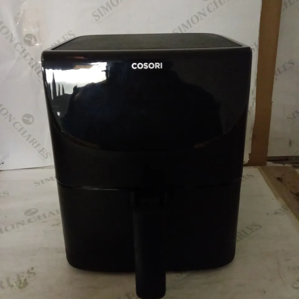 COSORI ELECTRIC HOT AIR FRYER 