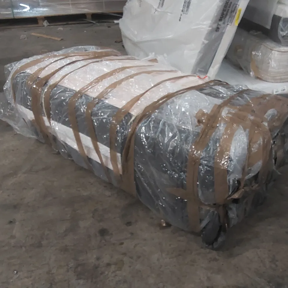 QUALITY BAGGED EMMA ORIGINAL MEMORY FOAM MATTRESS - 4'6 DOUBLE