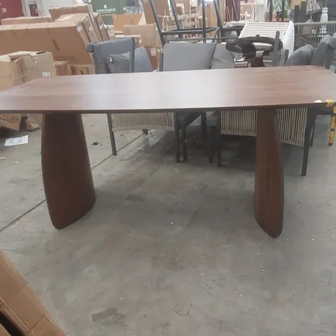KATIRANOMA CURVED LEG DINING TABLE
