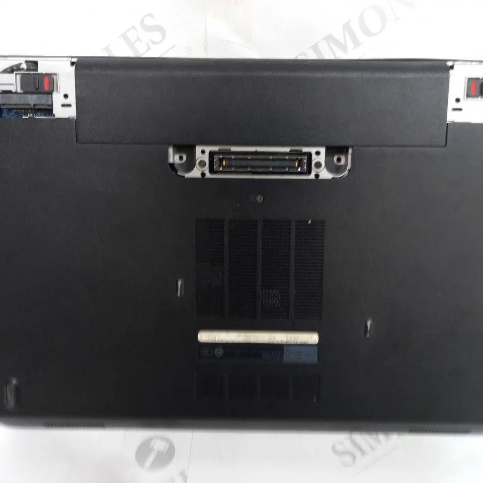 DELL LATITUDE E6440 LAPTOP