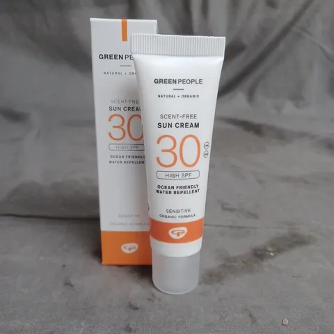 APPROXIMATELY 20 GREEN PEOPLE SCENT FREE SPF 30 SUN CREAM 30ML