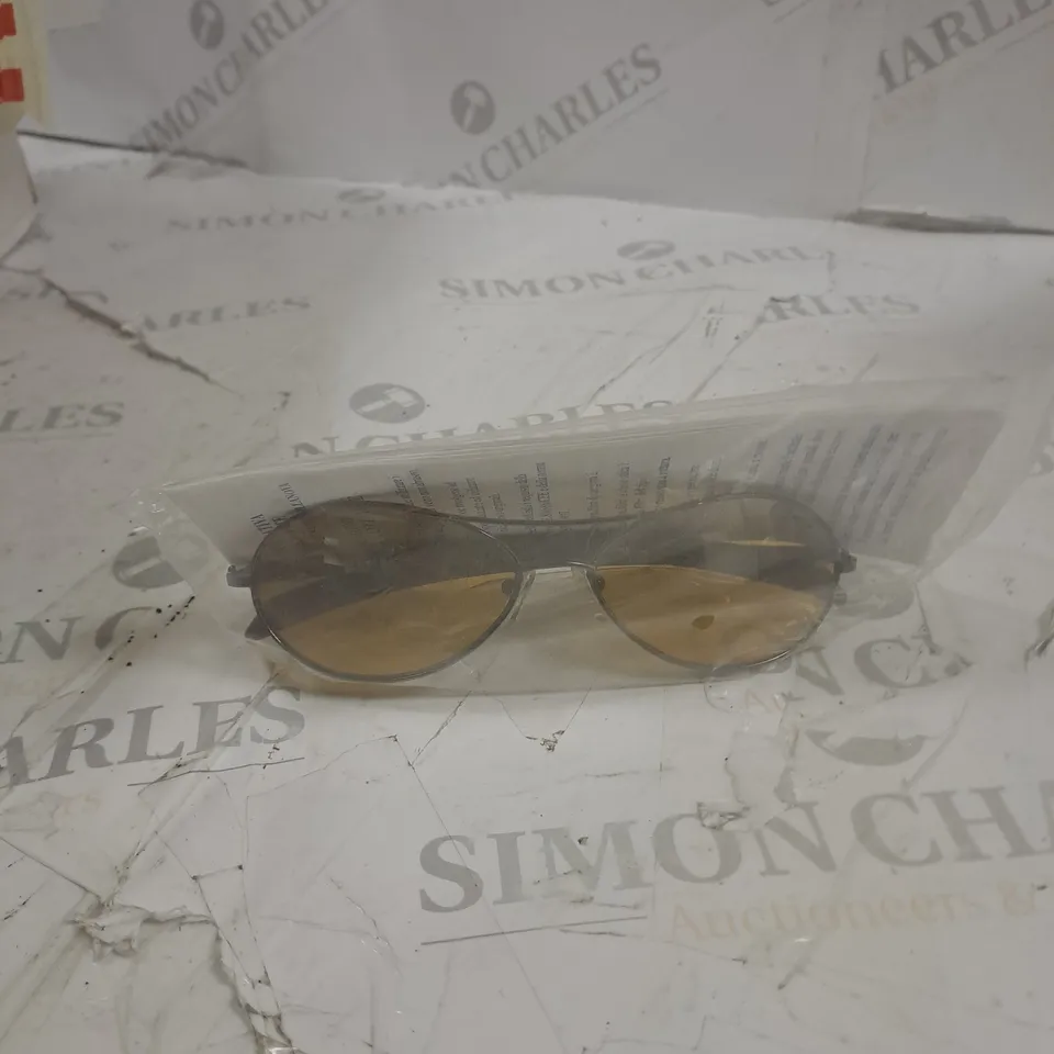 BOX OF 5 ASSORTED POLICE SUNGLASSES 