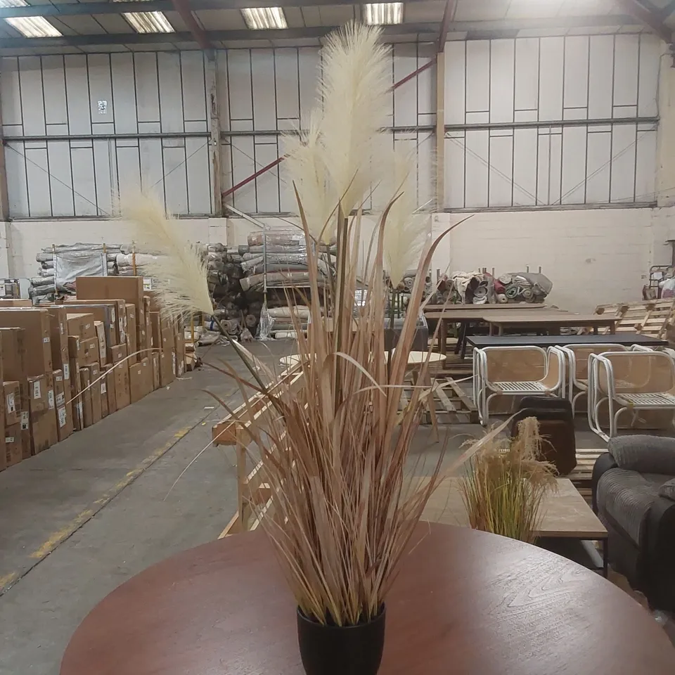 ARTIFICIAL POTTED PLANT