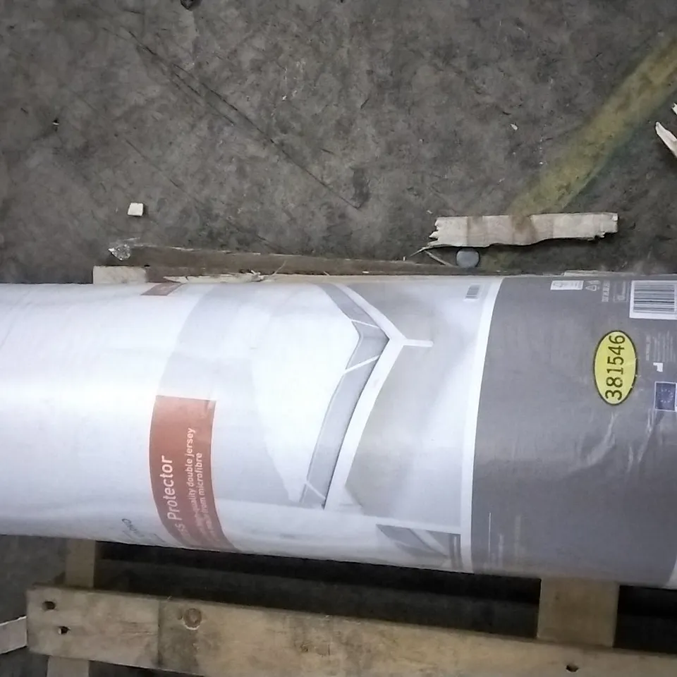 LIVARNO MATTRESS PROTECTOR 135 X 190CM