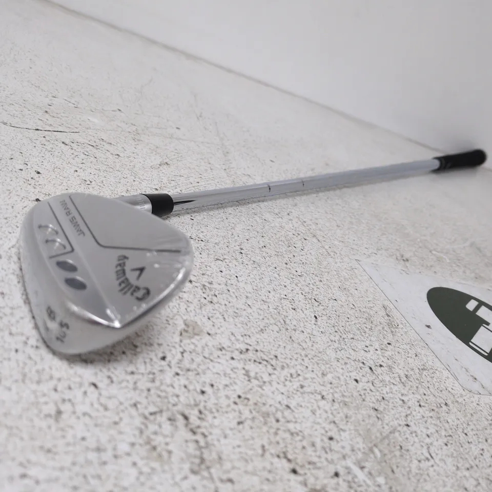 CALLAWAY JAWS RAW WEDGE WITH DYNAMIC GOLD MID SHAFT