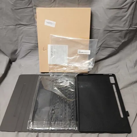 TABLET COVER WITH KEYBOARD CASE TO FIT IPAD PR 12.7" – BLACK