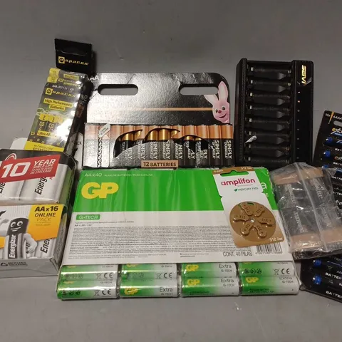 APPROXIMATELY 20 ASSORTED BATTERY PRODUCTS TO INCLUDE AAAA, AA, DURACELL PLUS, ETC