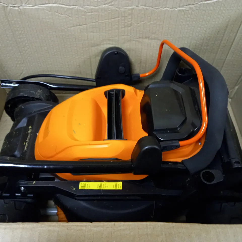 YARD FORCE 40V CORDLESS LAWNMOWER