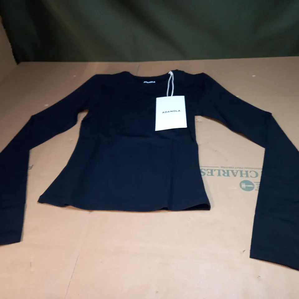 ADANOLA LONG SLEEVE LONGLINE TOP SIZE SMALL