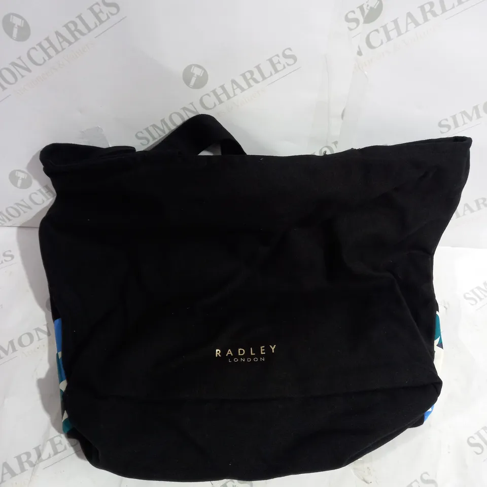 RADLEY LONDON CIRCLE MEWS TOTS AND CROOK SET 