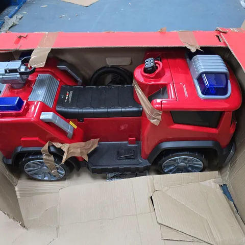 BOXED EVO ELECTRONIC 6V RIDE-ON FIRE ENGINE