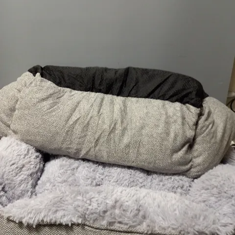 JOEJOY LARGE PET BED IN GREY 