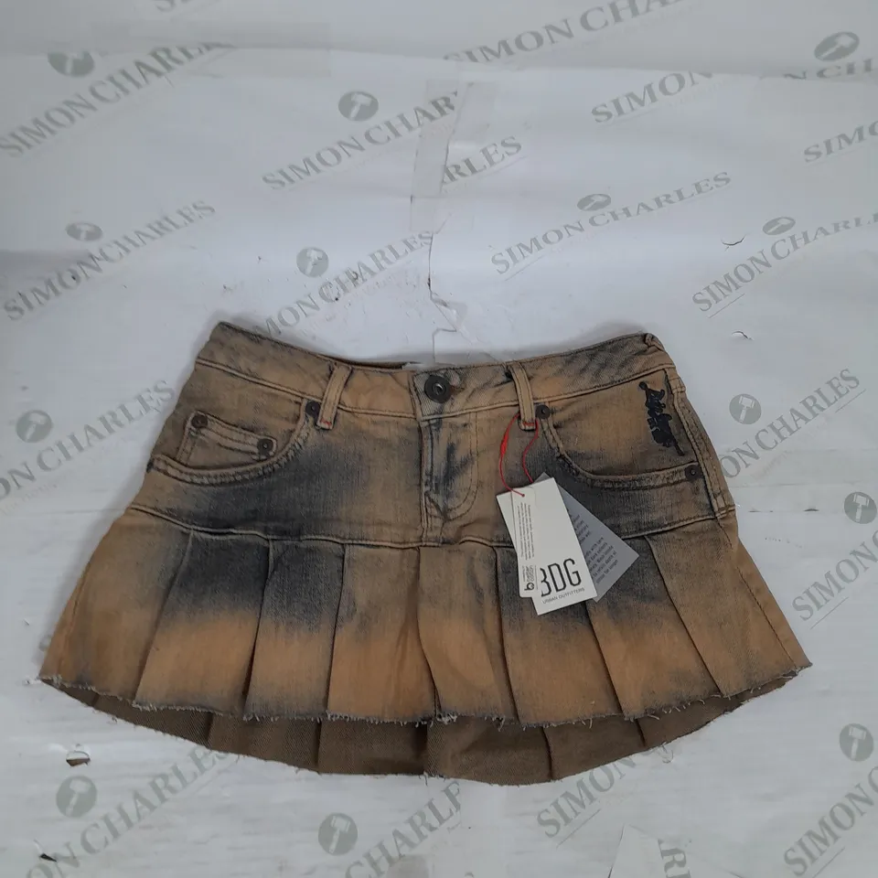 BDG KARA PLEATED MINI SKIRT IN BROWN SIZE XS