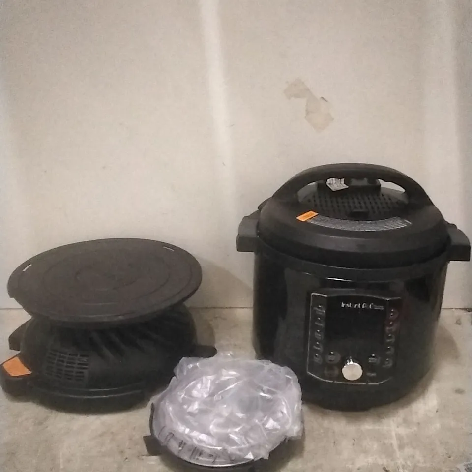 BOXED INSTANT POT PRO CRISP + AIR FRYER