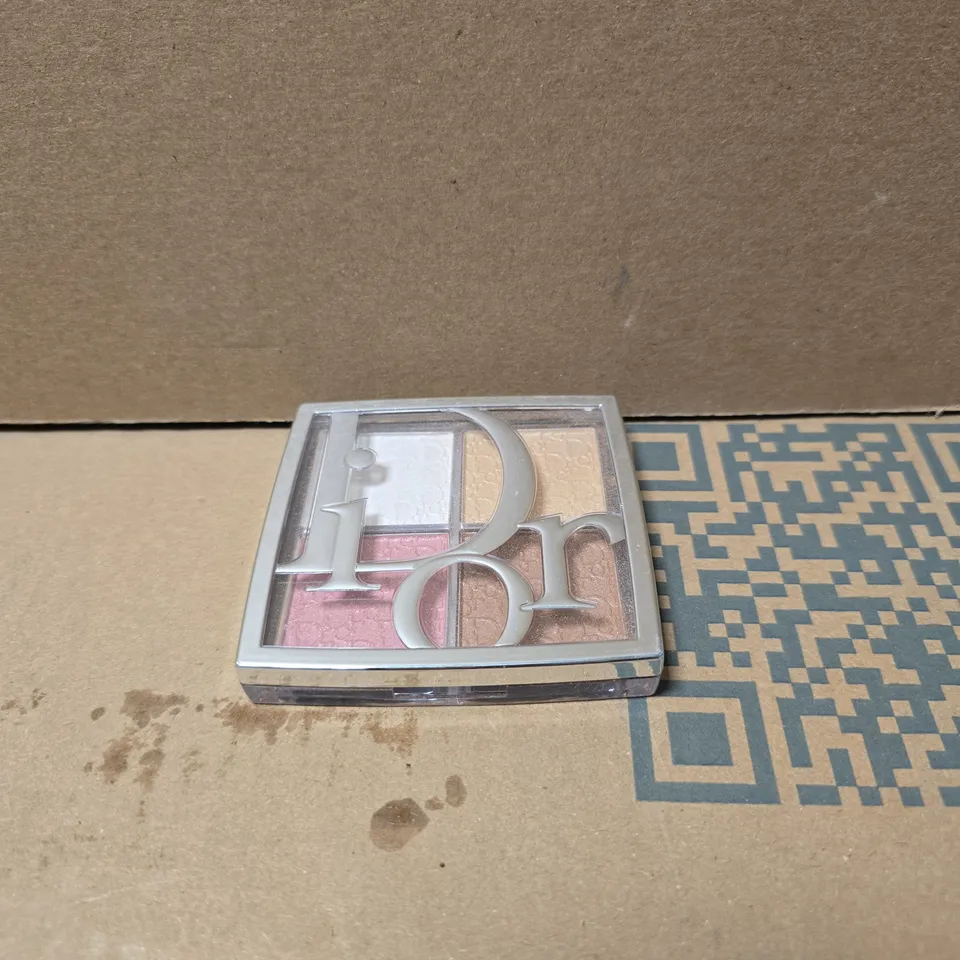 DIOR BACKSTAGE GLOW MAXIMIZER PALETTE 001 UNIVERSAL GLOW BOXED