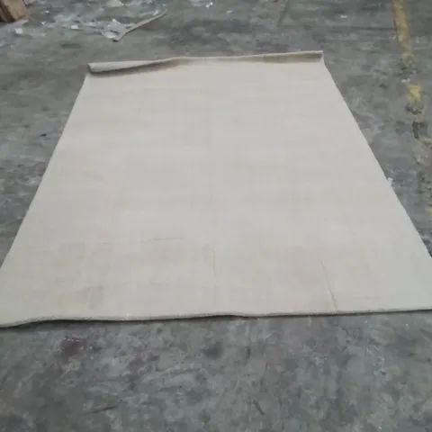 QUALITY DESIGNER AREA RUG - APPROXIMATELY 228X160