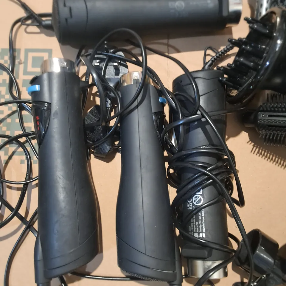 LOT OF 4 UNBOXED REVAMP HOLLYWOOD CURLS AUTOMATIC ROTATING SYSTEMS WITH ACCESSORIES 