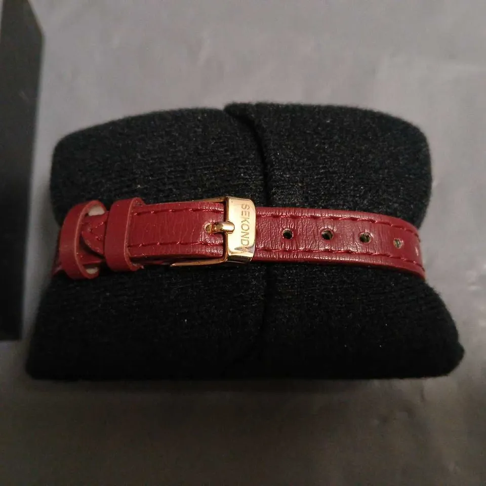 BOXED SEKONDA LADIES WATCH WITH RED THIN LEATHER STRAP