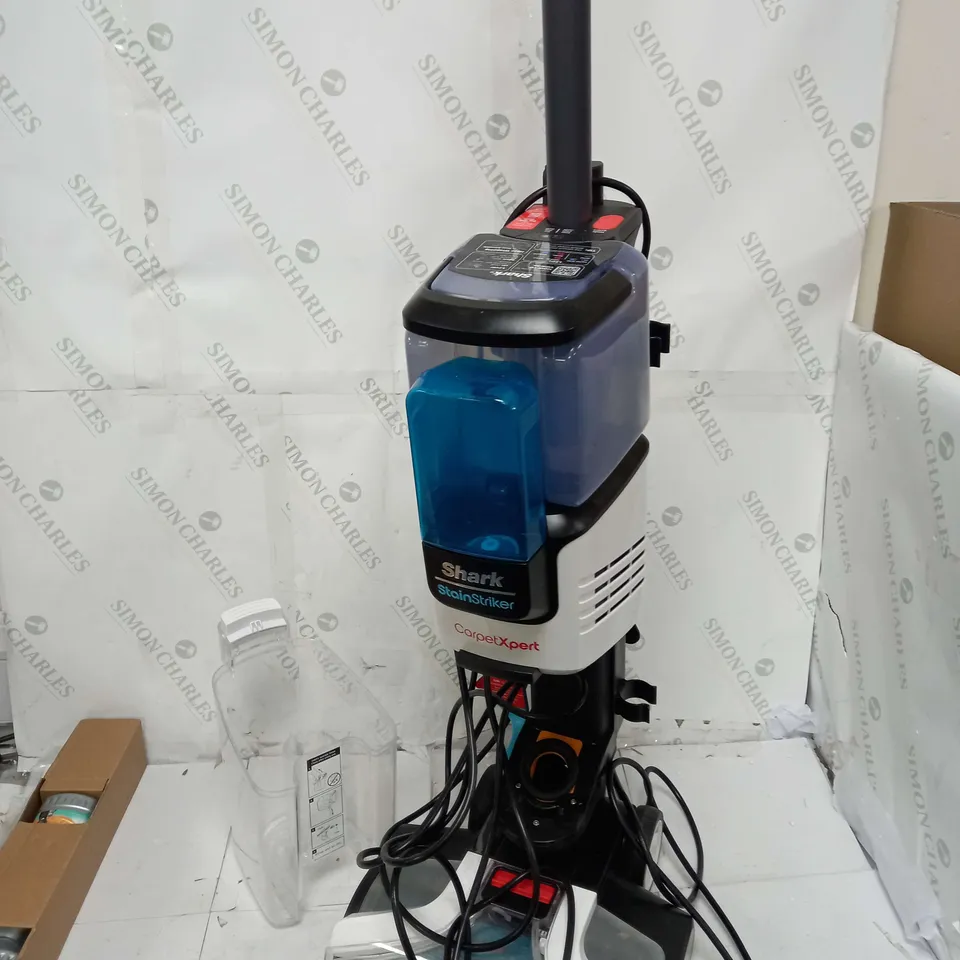 OUTLET SHARK CARPET XPERT DEEP CARPET CLEANER STRIKER EX200UK - COLLECTION ONLY