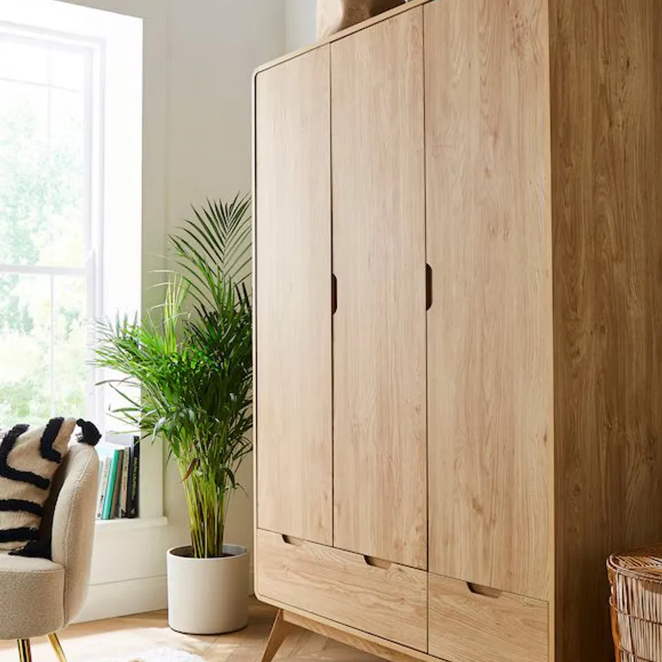 BOXED OSLO 3 DOOR 2 DRAWER WARBDROBE - WALUT - 3 BOXES