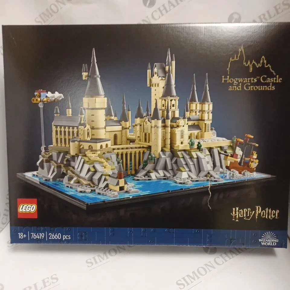 BOXED LEGO HARRY POTTER HOGWARTS CASTLE AND GROUNDS 76419