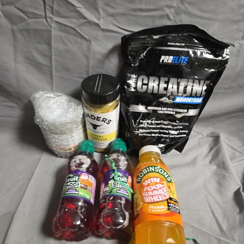 APPROXIMATELY 5 ASSORTED FOOD &DRINK ITEMS TO INCLUDE - FRUIT SHOOTS, CREATINE AND MEAT RUB  - COLLECTION ONLY