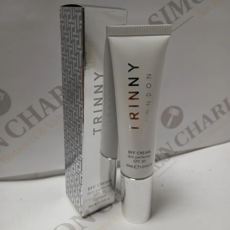 TRINNY LONDON BFF CREAM SPF 30 LIGHT/MEDIUM SKIN PERFECTOR 30ML