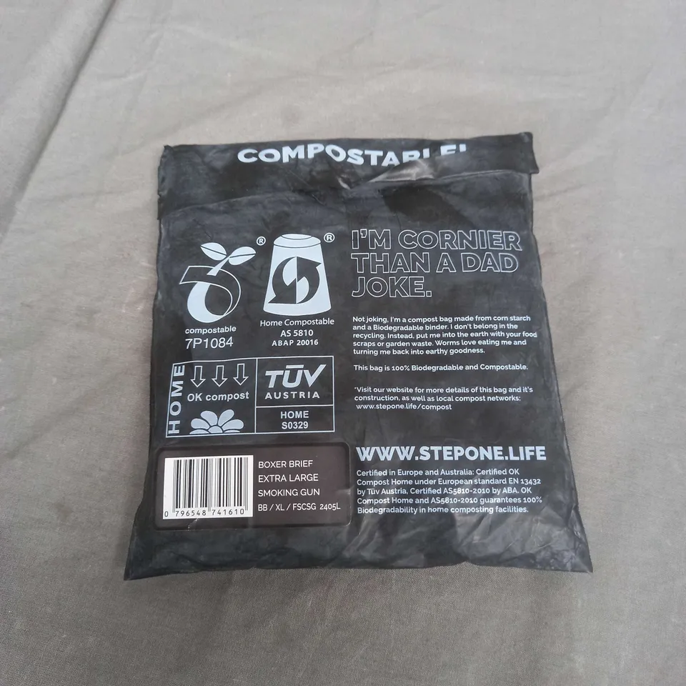 SEALED STEPONE BOXER BRIEF EXTRA LARGE SMOKING GUN