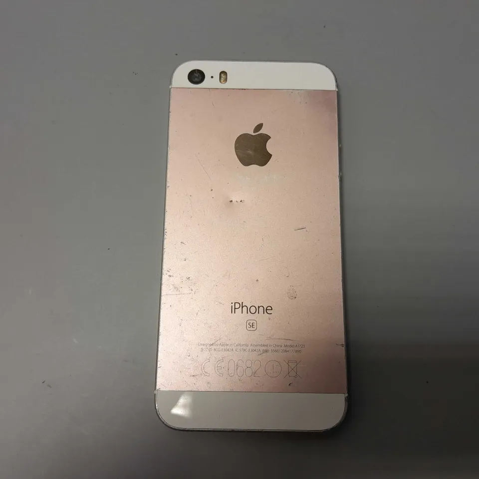 APPLE IPHONE SE SMARTPHONE
