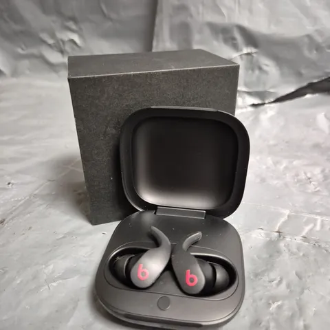 BEATS FIT PRO IN BLACK 