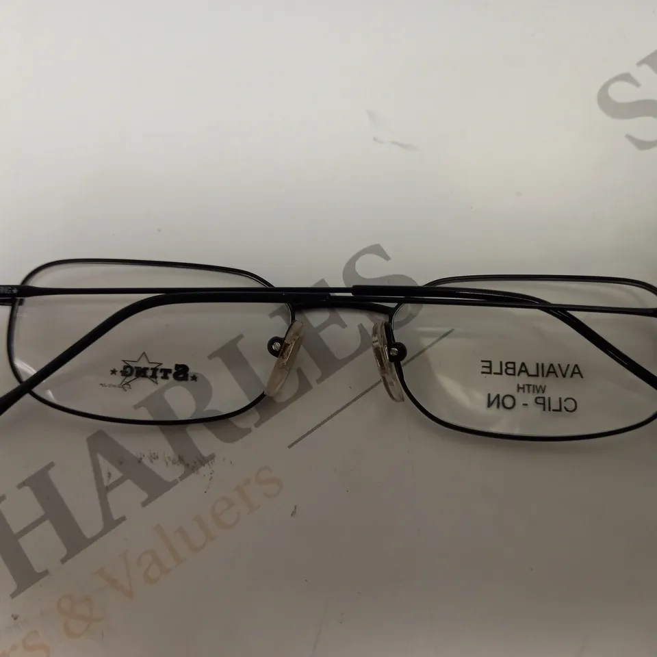 APPROX 9 DERIGO STING GLASSES 