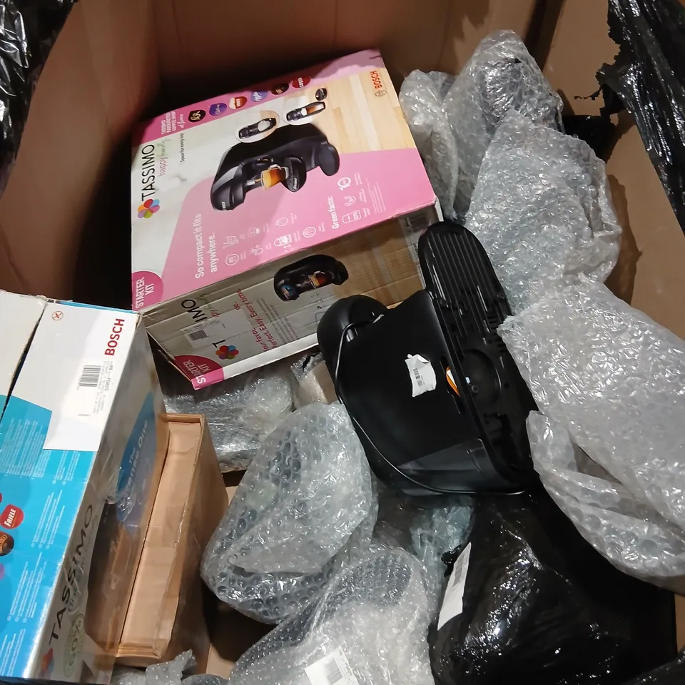 PALLET OF APPROXIMATELY 15 BOSCH TASSIMO COFFEE MACHINES