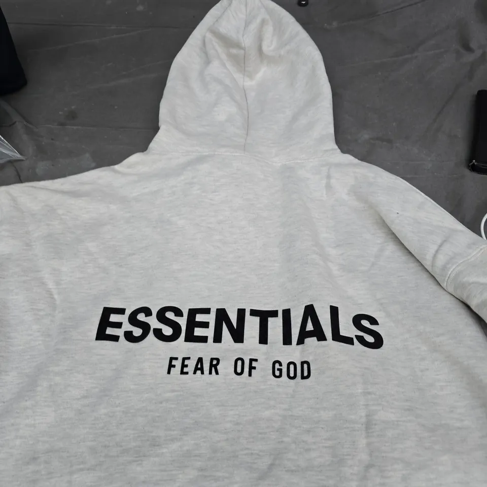 FEAR OF GOD ESSENTIALS HOODIE – GREY SIZE S