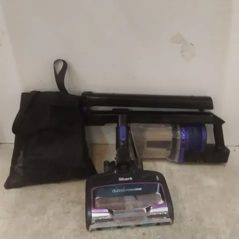 BOXED SHARK DUO CLEAN