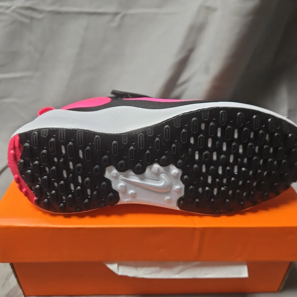 BOXED NIKE KIDS' BLACK & PINK TRAINERS - UK 9.5 (US 10C)